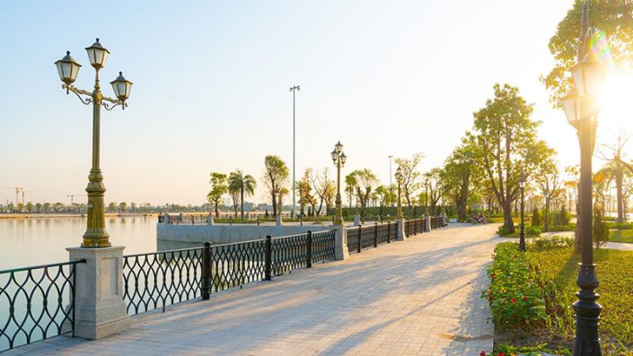 uploads/mik-co-loa/duong-dao-bo-ven-ho-thien-nga-vinhomes-global-gate-705x397-1.jpg
